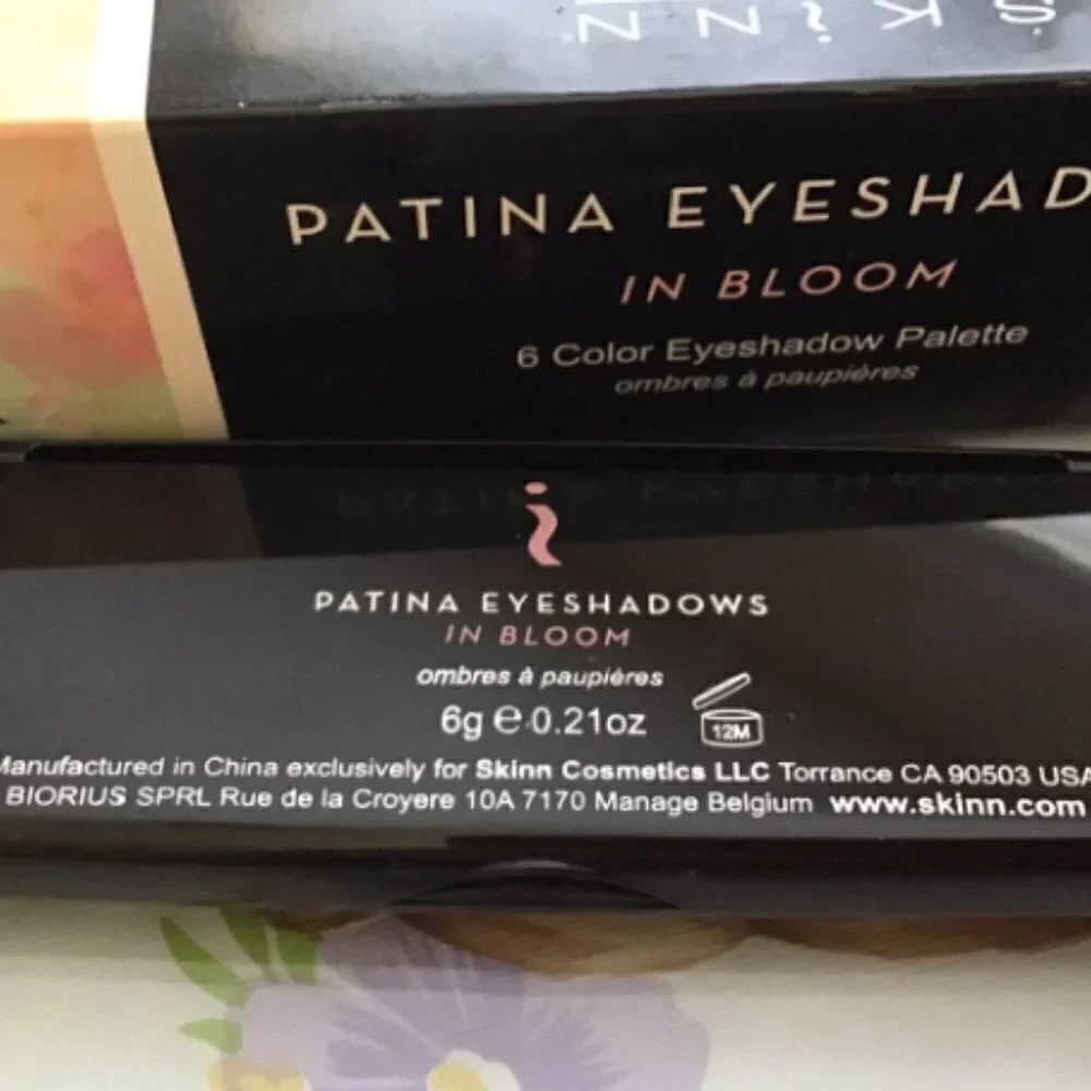 Skinn Cosmetics Patina Eyeshadow Palette IN BLOOM - 6 Shadows - BRAND NEW